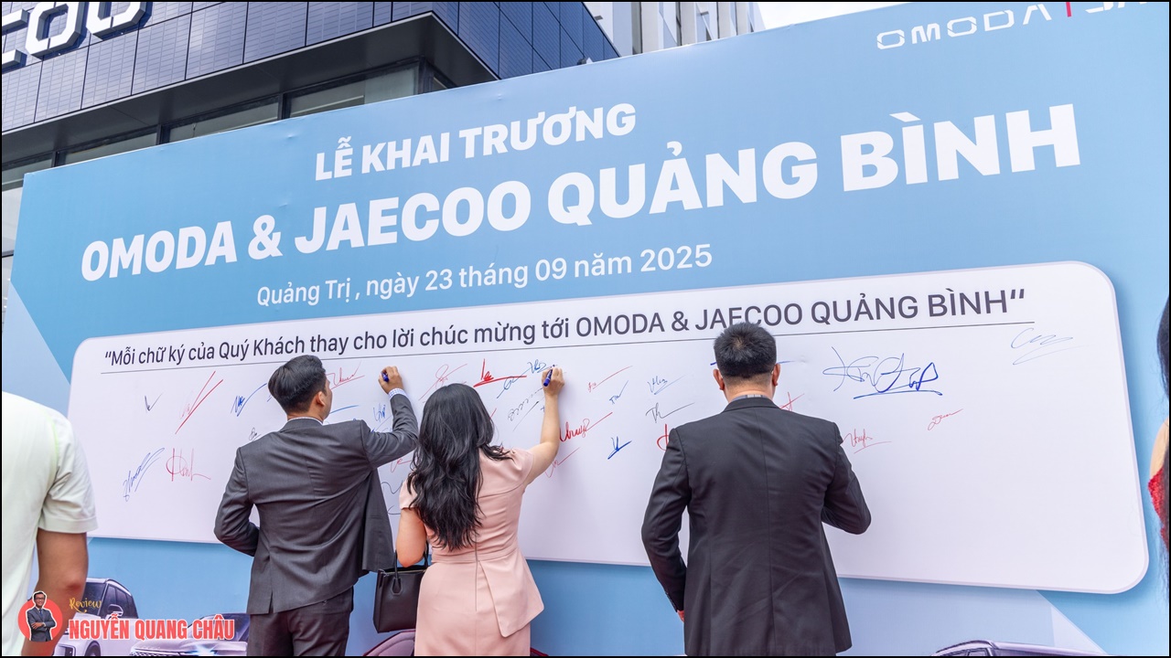 Omoda Jaecoo Quang Binh chinh thuc khai truong va di vao hoat dong 11