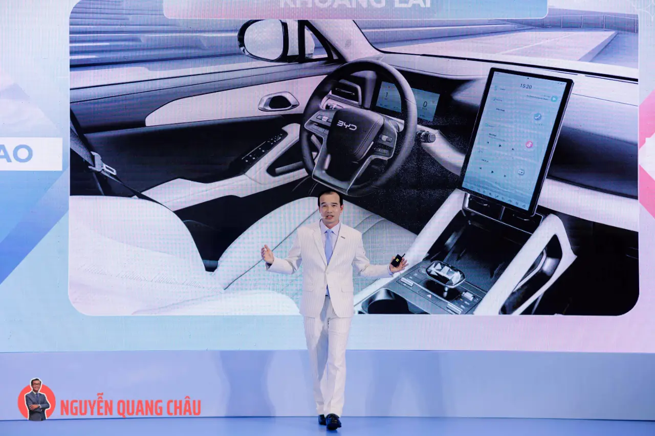 BYD Techshow 2025 Ra mat BYD Atto 2 %E2%80%93 SUV dien danh cho do thi tai Tp 9