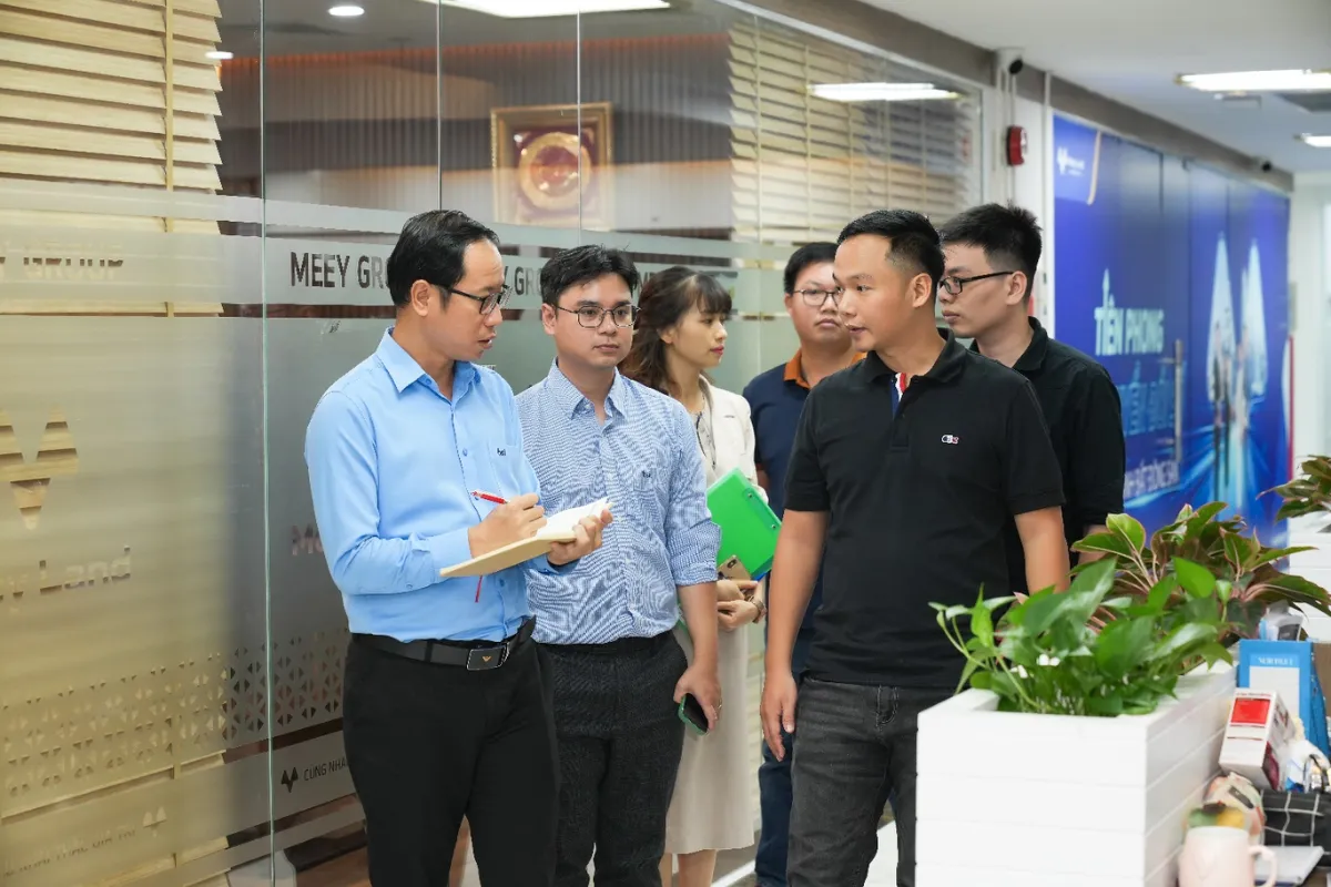 Meey Land là một trong những doanh nghiệp công nghệ hàng đầu trong lĩnh vực bất động sản, tiên phong trong cuộc cách mạng chuyển đổi số