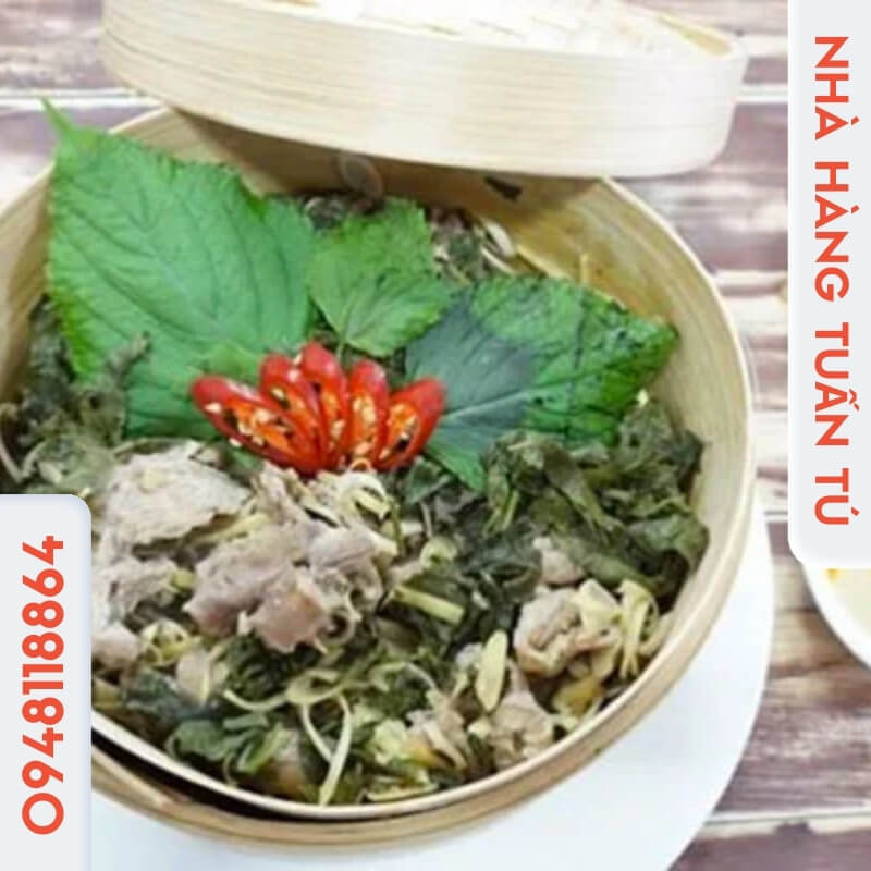 Những nguyên liệu cần chuẩn bị khi thực hiện món dê hấp tía tô tại Ninh Bình?
