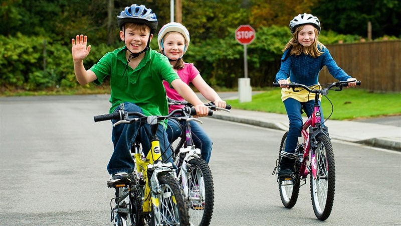 chọn mua xe đạp đúng kích cỡ cho trẻ em