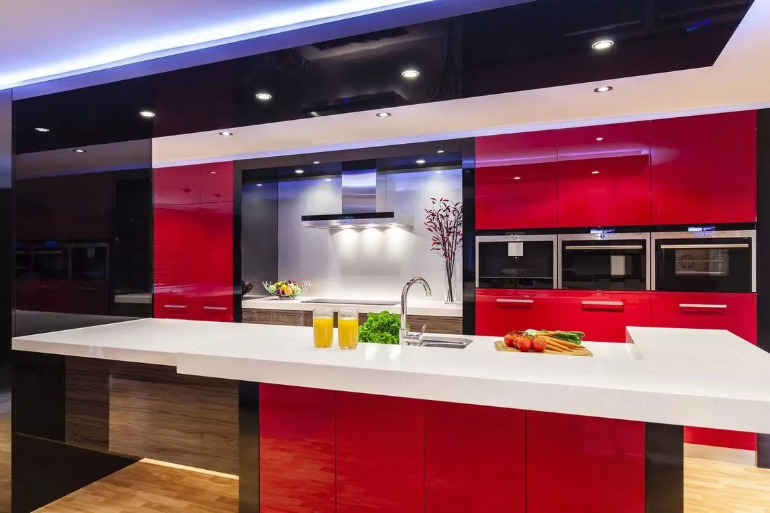 Tiện ích trong thiết kế nội thất Futuristic cho nhà bếp