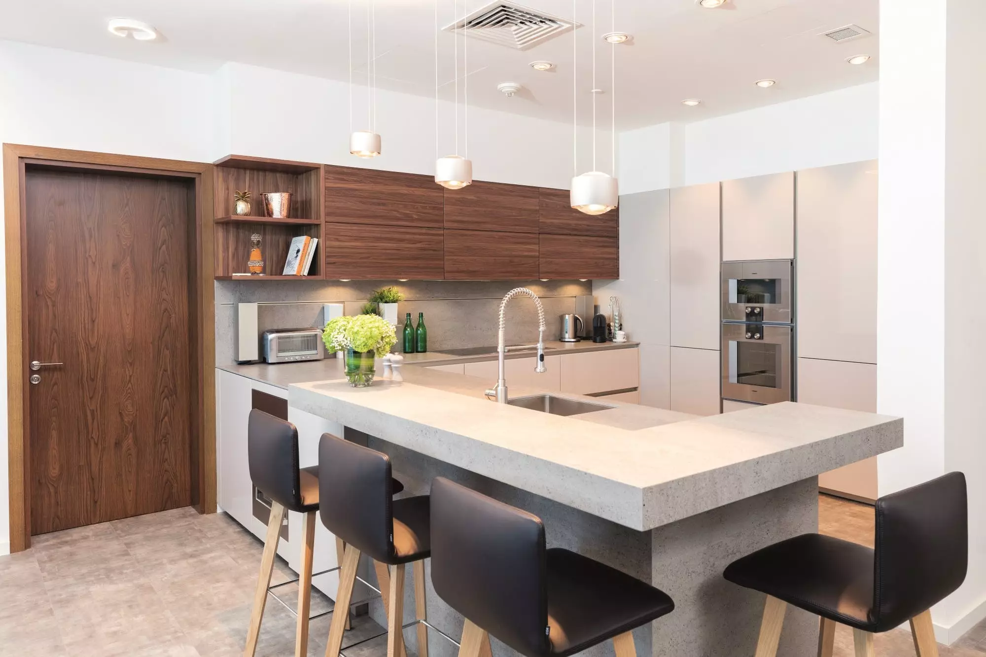 Gợi ý thiết kế nội thất Futuristic cho nhà bếp