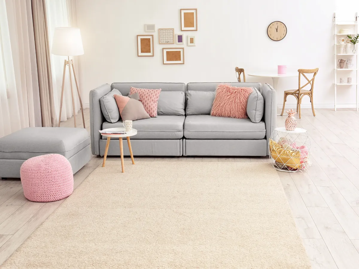7 món đồ nội thất trang trí phòng khách - Đồng hồ treo tường