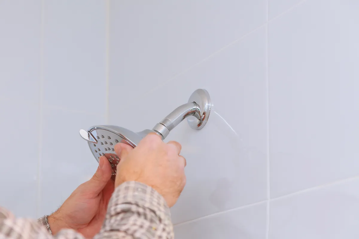 Nâng tầm phòng tắm của bạn với sen cây âm tường Nâng tầm phòng tắm của bạn với sen cây âm tường