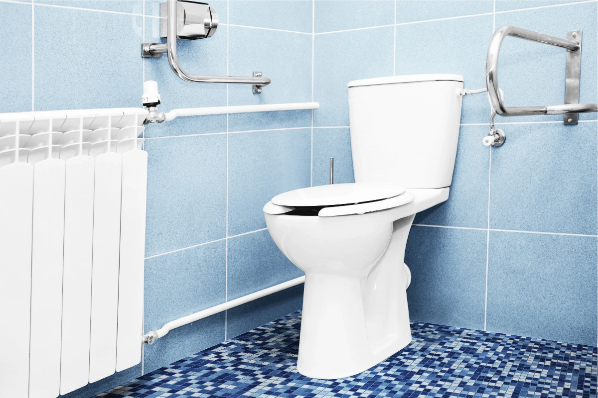 Top 10 kinh nghiệm mua bồn cầu từ A Z bạn nên biết (5) (1) Đánh giá kiểu xả của bồn cầu