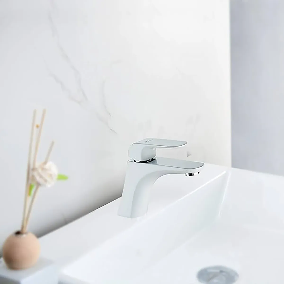 Vòi nước tự động cảm ứng của Palado. Vòi nước tự động cảm ứng của Palado.