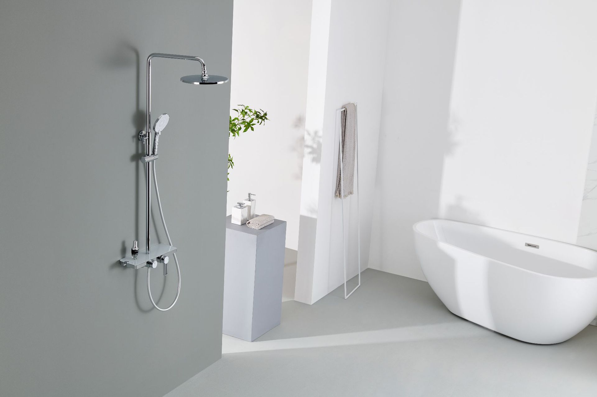 sen cay tam dung 1 Sen cây tắm đứng được sử dụng phổ biến trong nhiều không gian khác nhau