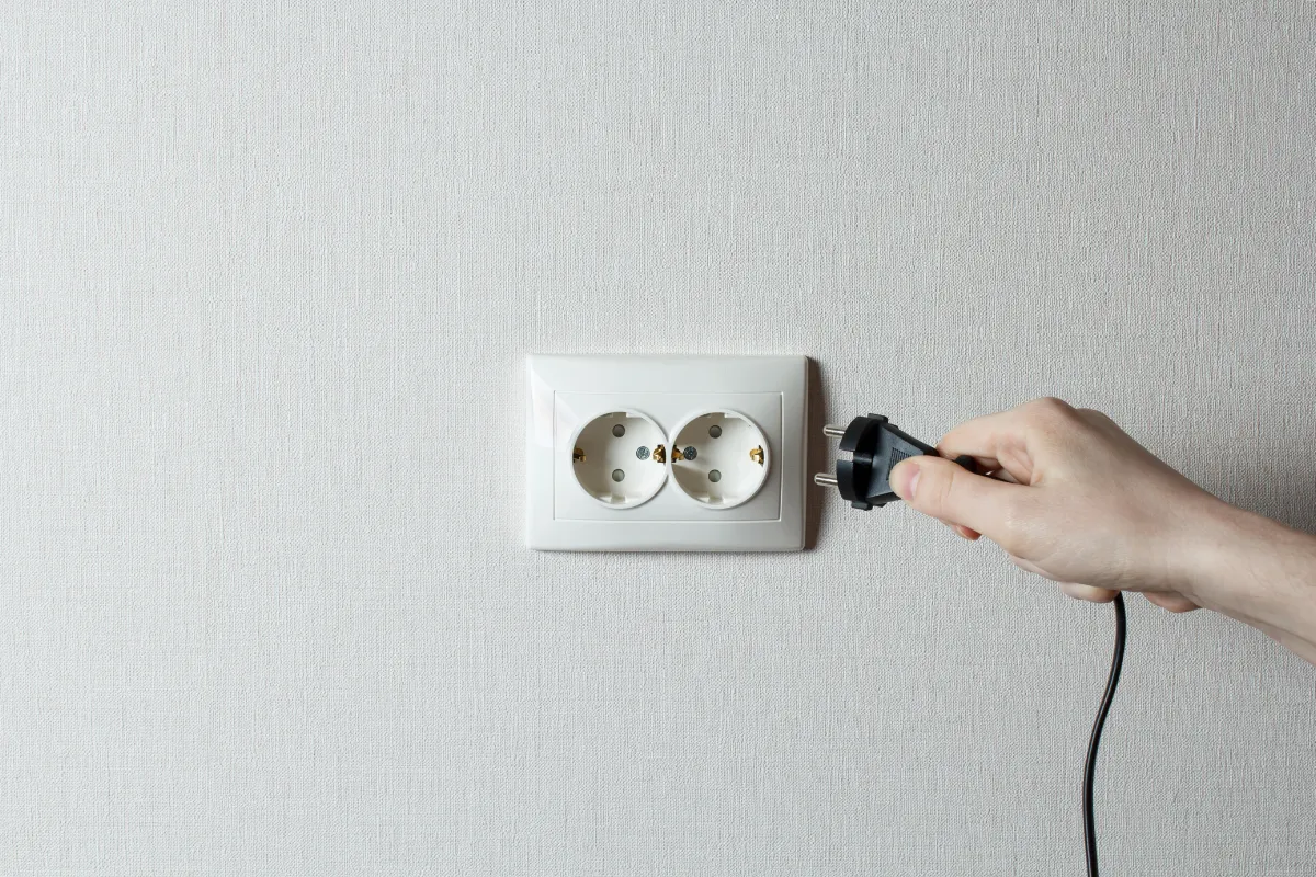 Rút điện ngay sau khi nấu Làm hại hay bảo vệ bếp Rút điện ngay sau khi nấu Làm hại hay bảo vệ bếp