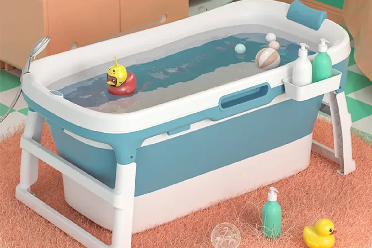 So với các mẫu bồn tắm cố định, bồn tắm gấp gọn có giá thành thấp hơn đáng kể. So với các mẫu bồn tắm cố định, bồn tắm gấp gọn có giá thành thấp hơn đáng kể.