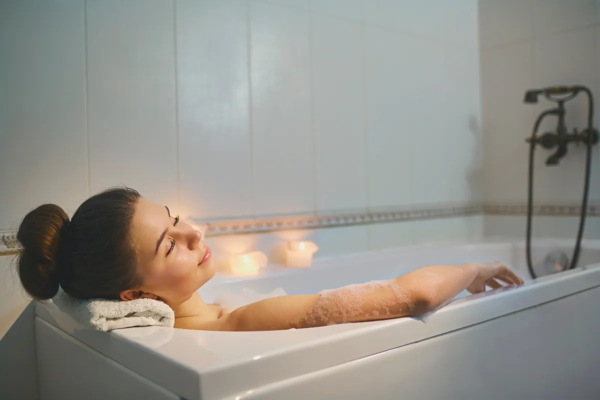 Trước khi mua bồn tắm, bạn cần xác định rõ nhu cầu sử dụng thư giãn, trị liệu hay đơn thuần để làm sạch. Trước khi mua bồn tắm, bạn cần xác định rõ nhu cầu sử dụng thư giãn, trị liệu hay đơn thuần để làm sạch.