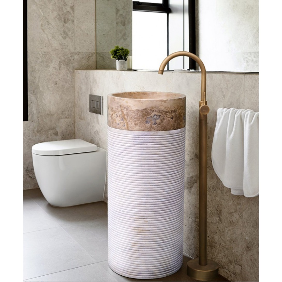 Lavabo chân đứng