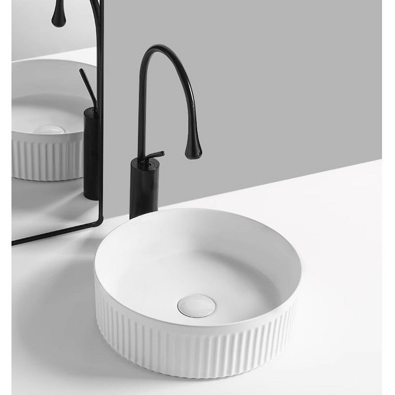 Lavabo tròn đặt bàn