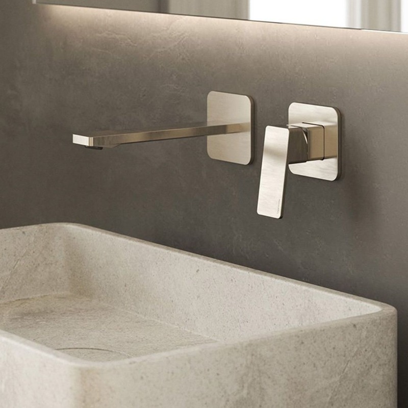 vòi lavabo gắn tường