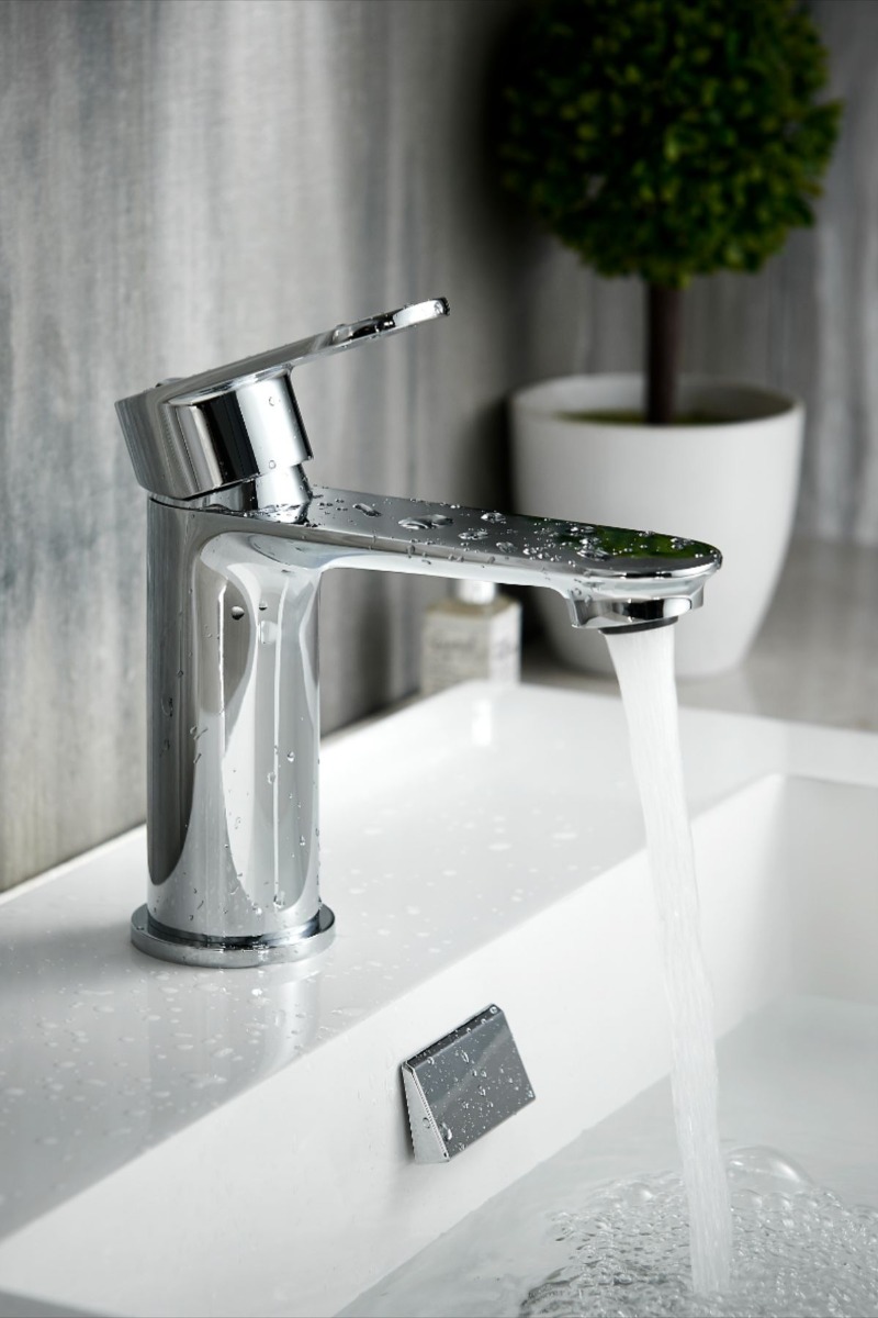 vòi lavabo inox 304