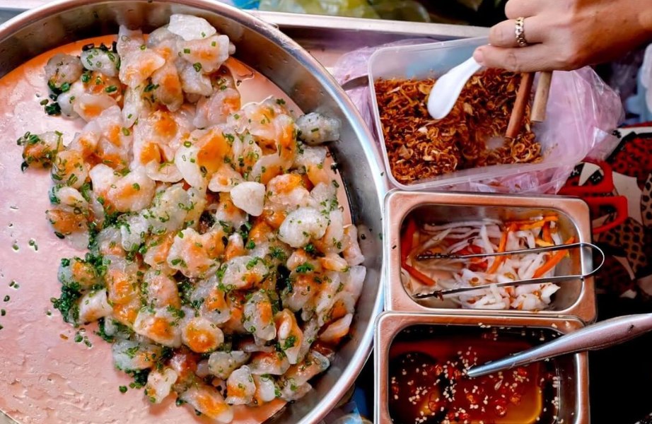 Đặc sản tại Mũi Né, Lâm Đồng_ Bánh quai vạc Mũi Né