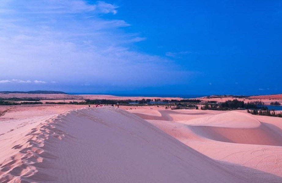 Giới thiệu về Đồi Cát Hồng, Mũi Né, Lâm Đồng, Việt Nam