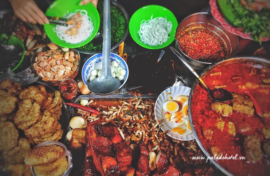 Phá Đảo Ẩm Thực Chợ Đêm Mũi Né