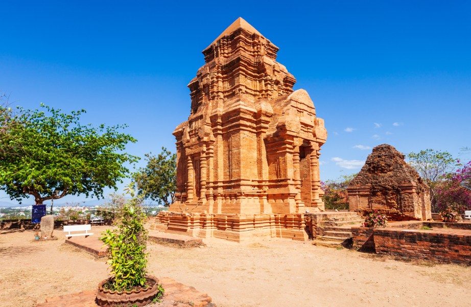 Tháp Poshanư - Mũi Né - Lâm Đồng