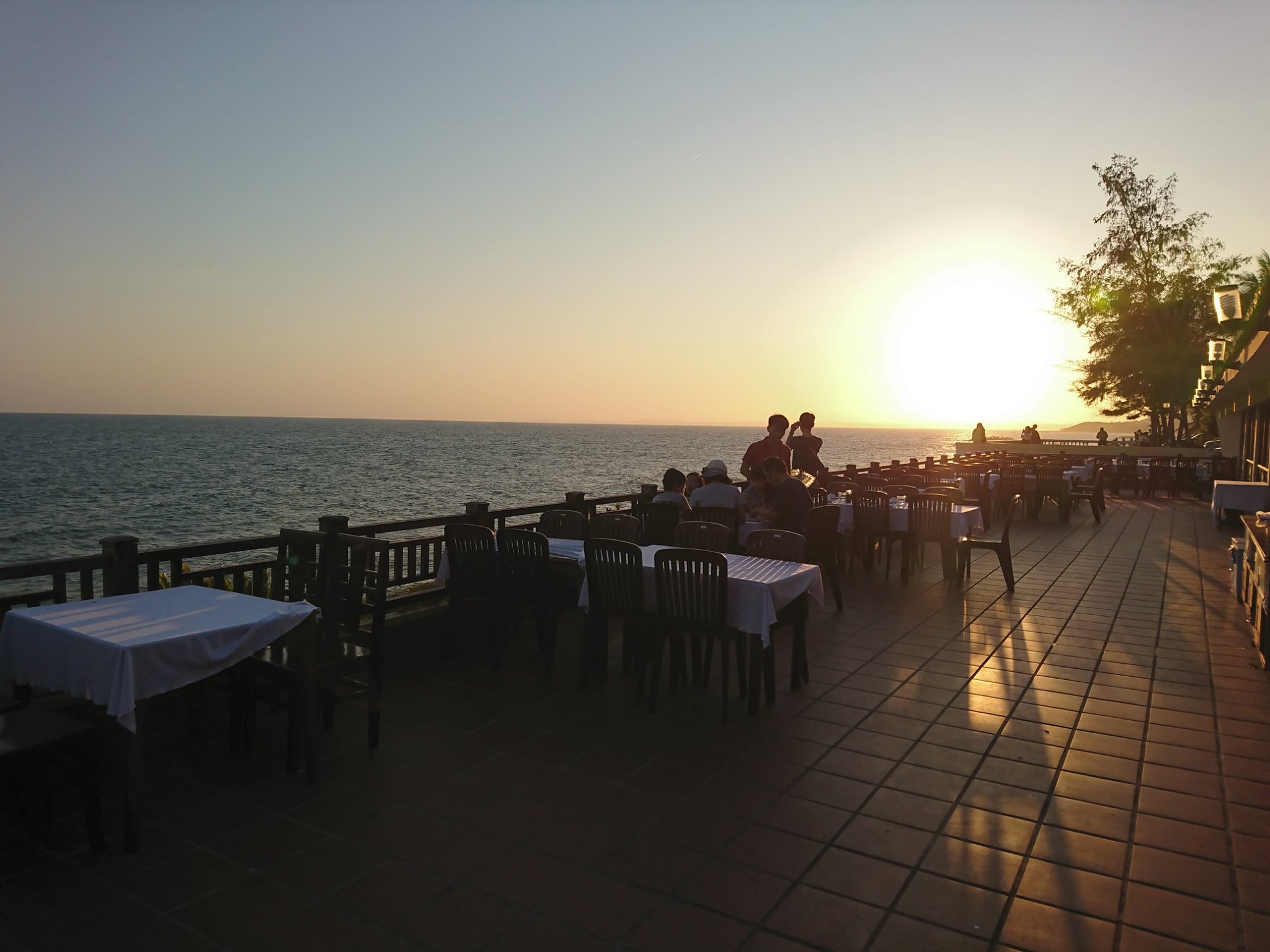 Nhà hàng Cây Bàng Mũi Né