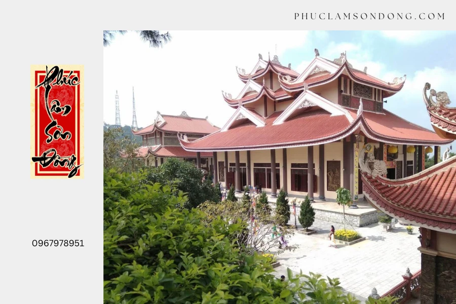 Đền thờ Cô Chín