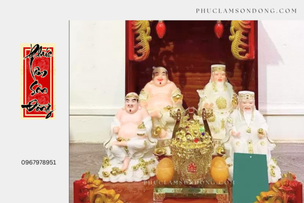 Bàn thờ Thần tài bốn ông nên bày trí như thế nào?