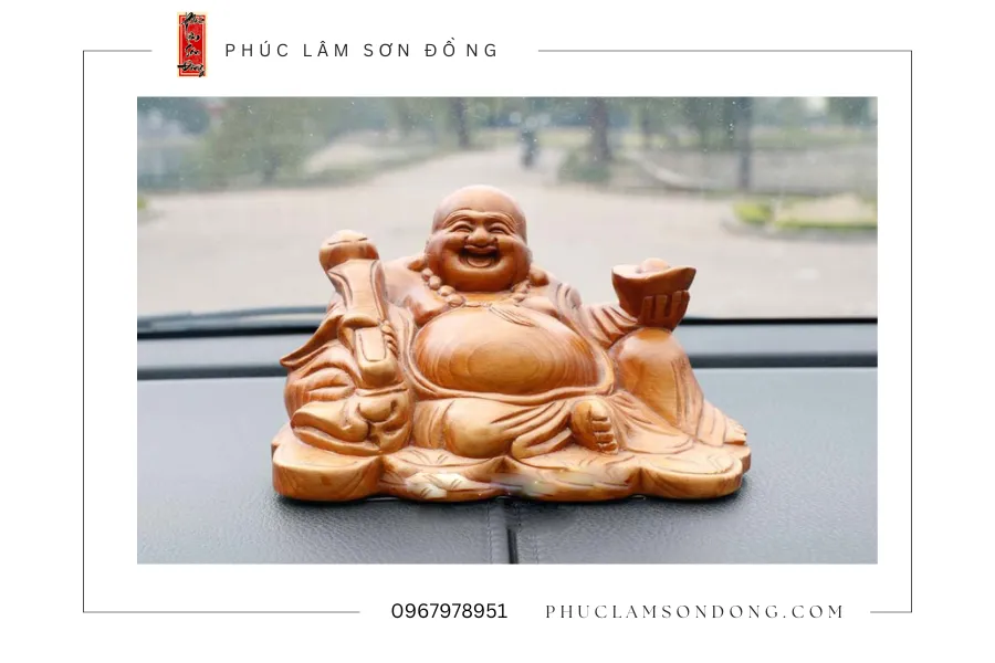 tượng Phật trang trí ô tô