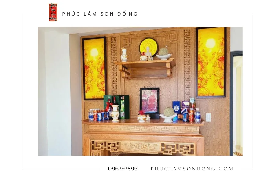 thờ Phật chung với ban thờ tổ tiên