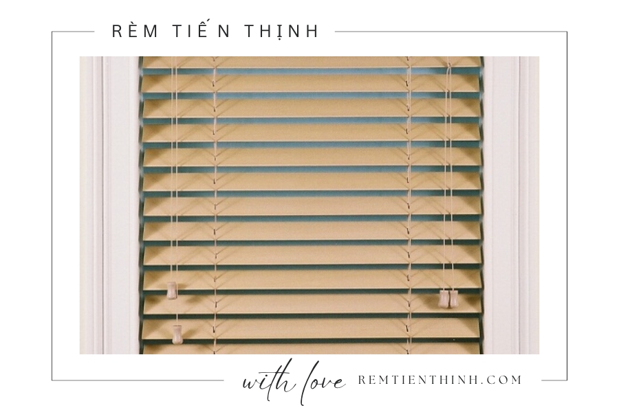 Có thể lắp đặt rèm nhựa ở phòng tắm