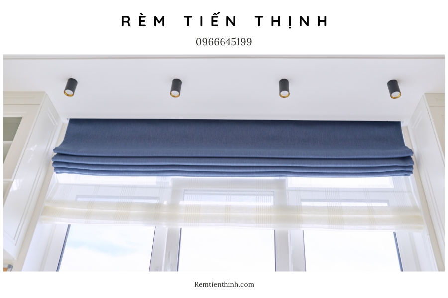 Dễ dàng kéo rèm roman để điều chỉnh ánh sáng vào phòng