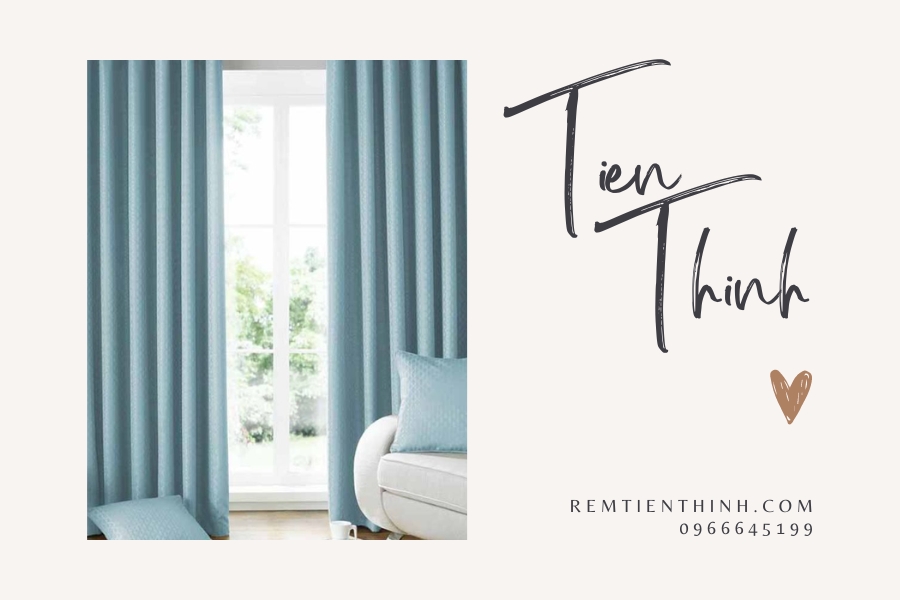 Tường trắng có thể kết hợp với rèm đa màu sắc