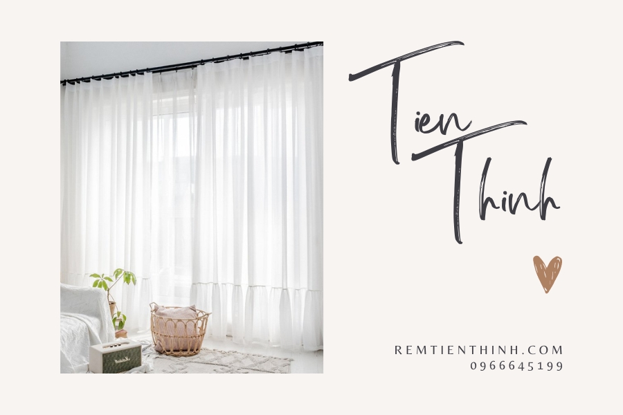 Rèm trắng kết hợp tường trắng tạo nét tươi trẻ, thơ mộng