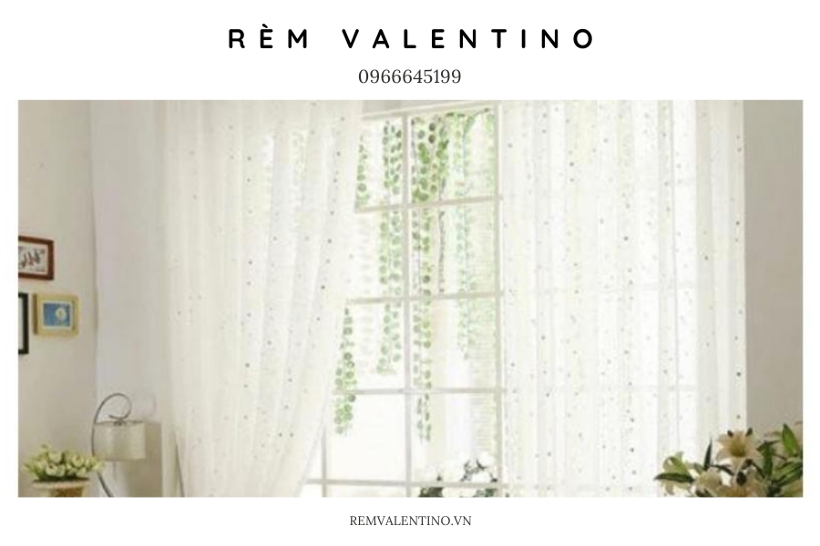 Rèm vải voan nhẹ nhàng, tinh tế