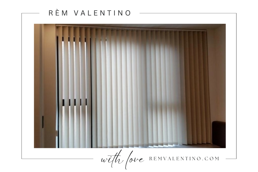 Rèm lá dọc văn phòng