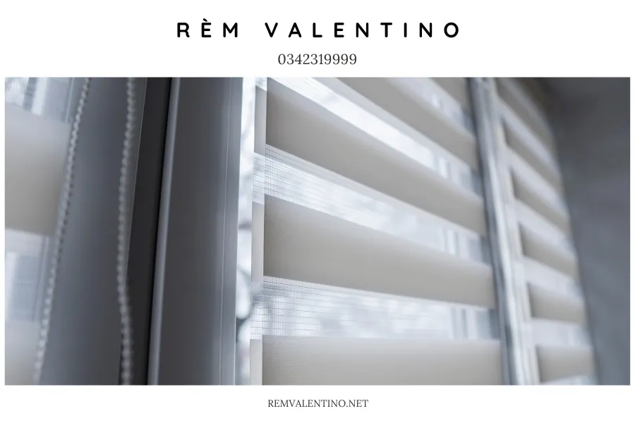 Rèm cầu vồng luôn lấp lánh như mới với bí quyết vệ sinh tại nhà. Rèm cầu vồng luôn lấp lánh như mới với bí quyết vệ sinh tại nhà.