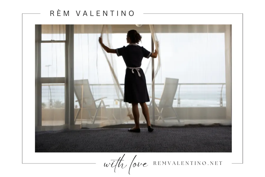 Rèm cửa sạch bóng, không còn vấn đề về mốc! 