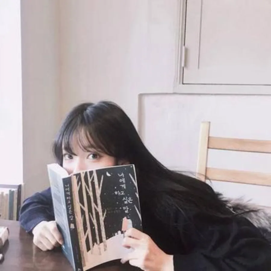 Một số lưu ý khi chụp ảnh cùng sách