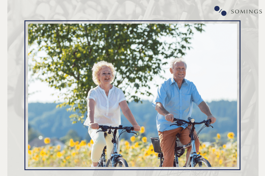 Người già nên đi bộ hay đi xe đạp?