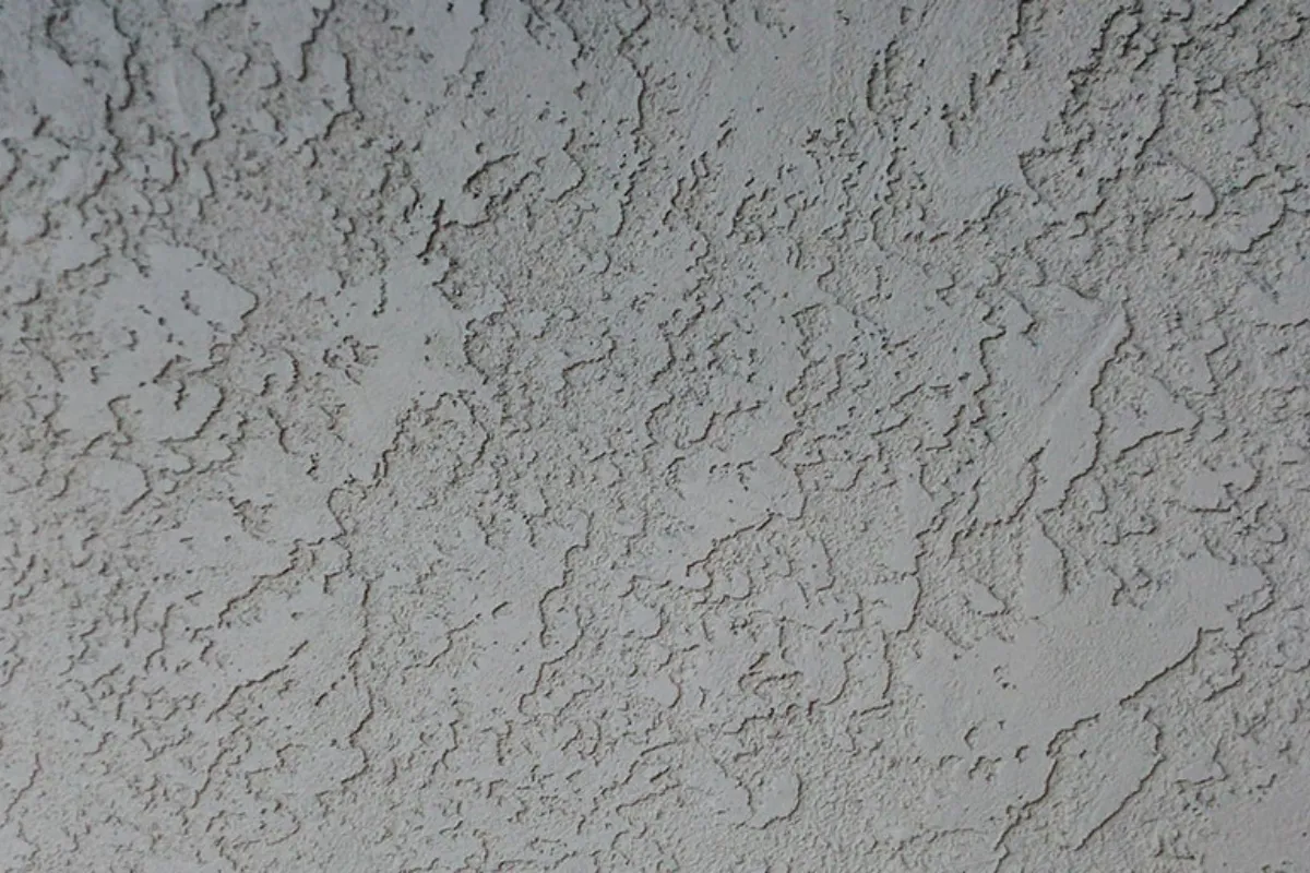 Thi công Stucco rất nhanh chóng, thường chỉ mất khoảng 2 ngày để hoàn thiện.