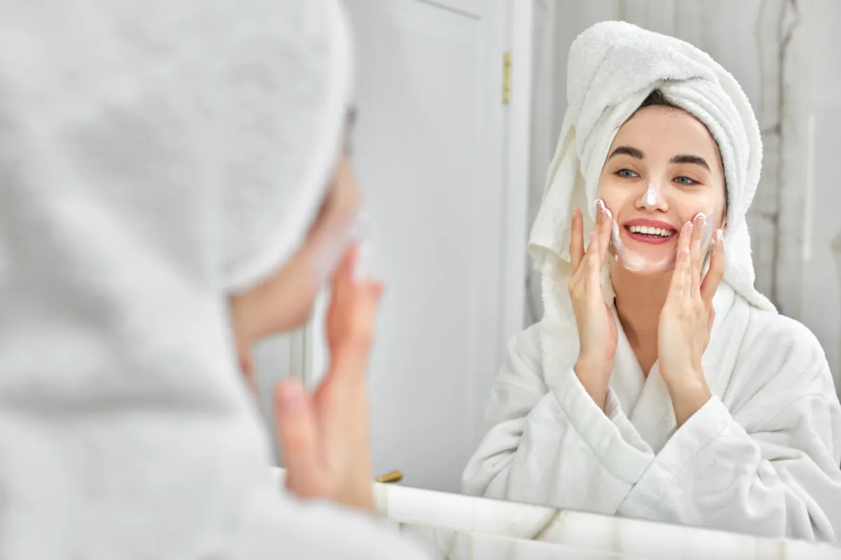 Cách Lấy Lượng Sản Phẩm Dưỡng Da Chuẩn Xác (2) Lợi ích của việc lấy đúng lượng sản phẩm