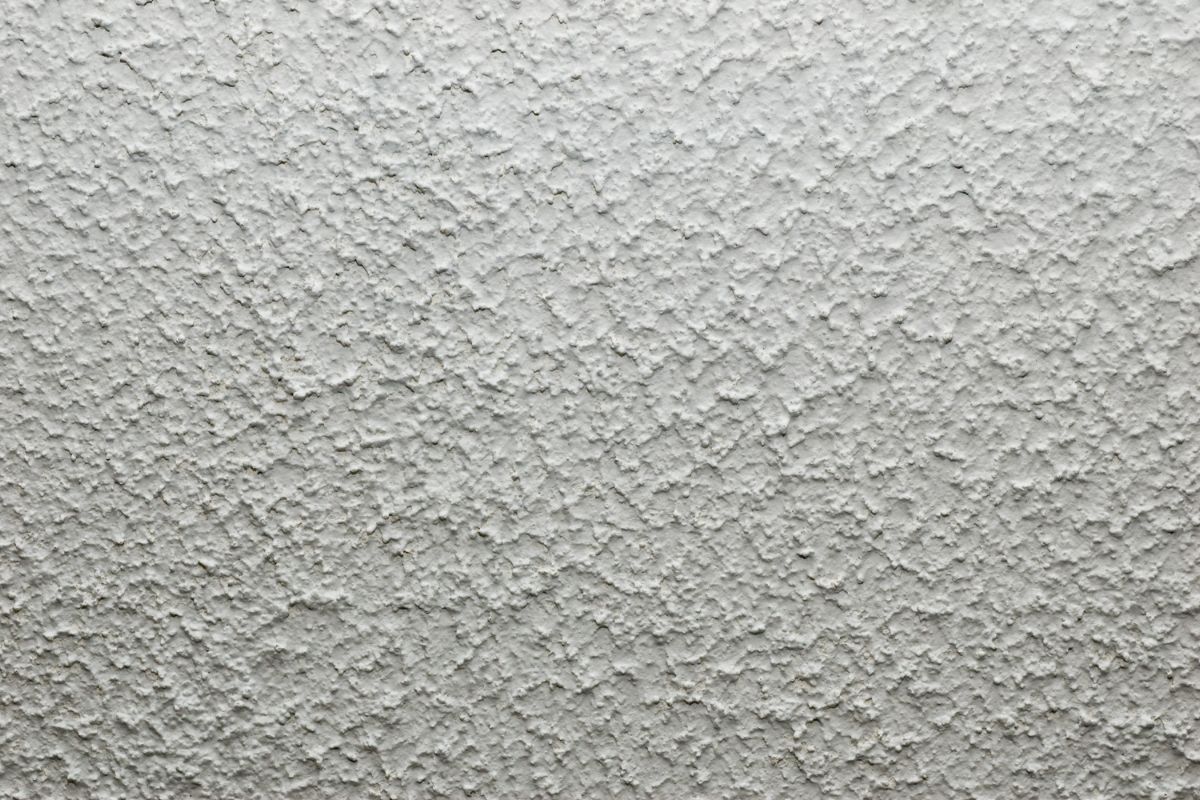 Stucco là một loại vật liệu xây dựng có nguồn gốc từ lâu đời