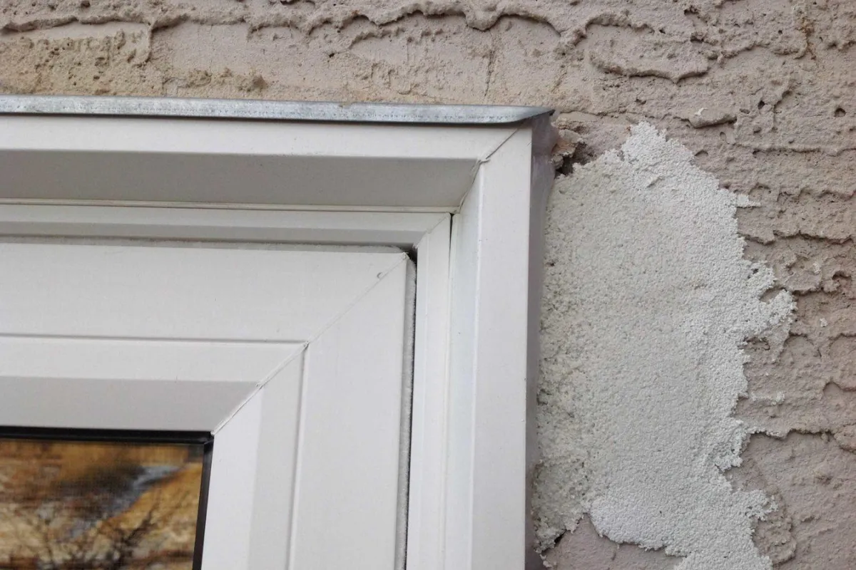 Vai trò bảo dưỡng định kỳ trong việc duy trì chất lượng vữa stucco 2