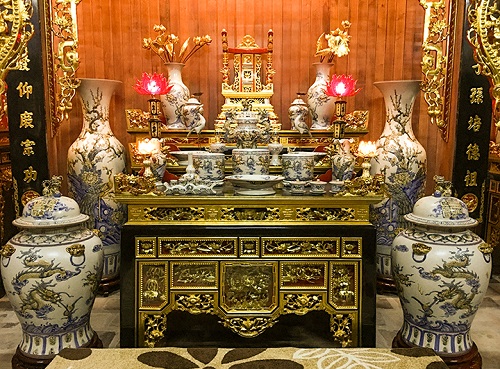 Bát hương bằng gốm sứ Bat huong bang gom su