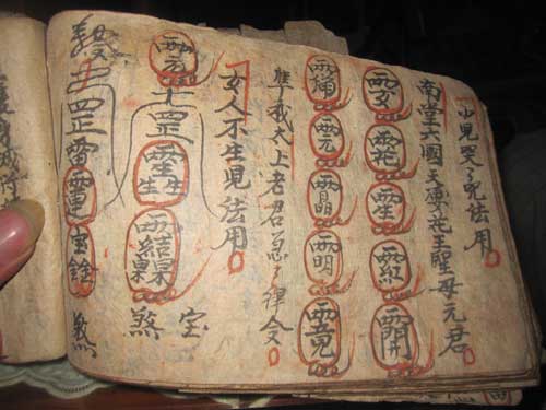 bùa ngải Thiên Linh Cái bua ngai Thien Linh Cai