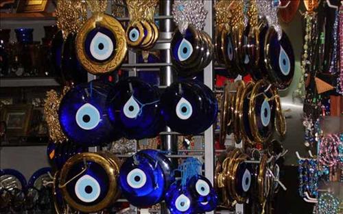 bua-ho-menh-chong-lai-loi-nguyen-mat-quy