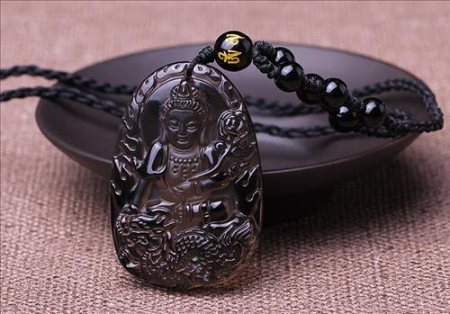 co nen deo tuong phat tren nguoi khong co nen deo tuong phat tren nguoi khong