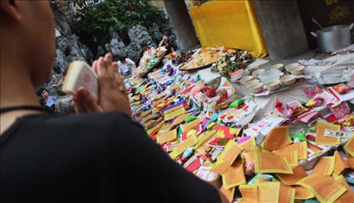 Cung co hon nen dang le chay hay le man?