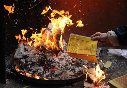 Dot phong long giai xui 2