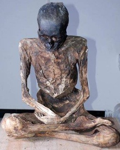 Hinh thuc uop xac tien toi nhap coi Niet Ban cua Phat giao hinh anh