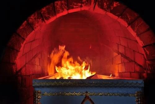 hoa tang theo goc nhin cua Dao Phat